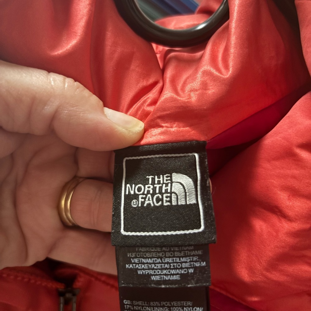 The North Face Women’s Puffer Jacket. Beautiful Pink, Coral color. - Picture 2 of 4